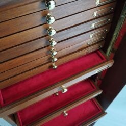 Konservieren von Münzen, Monetiere, italienisches Mobil, Numismatik